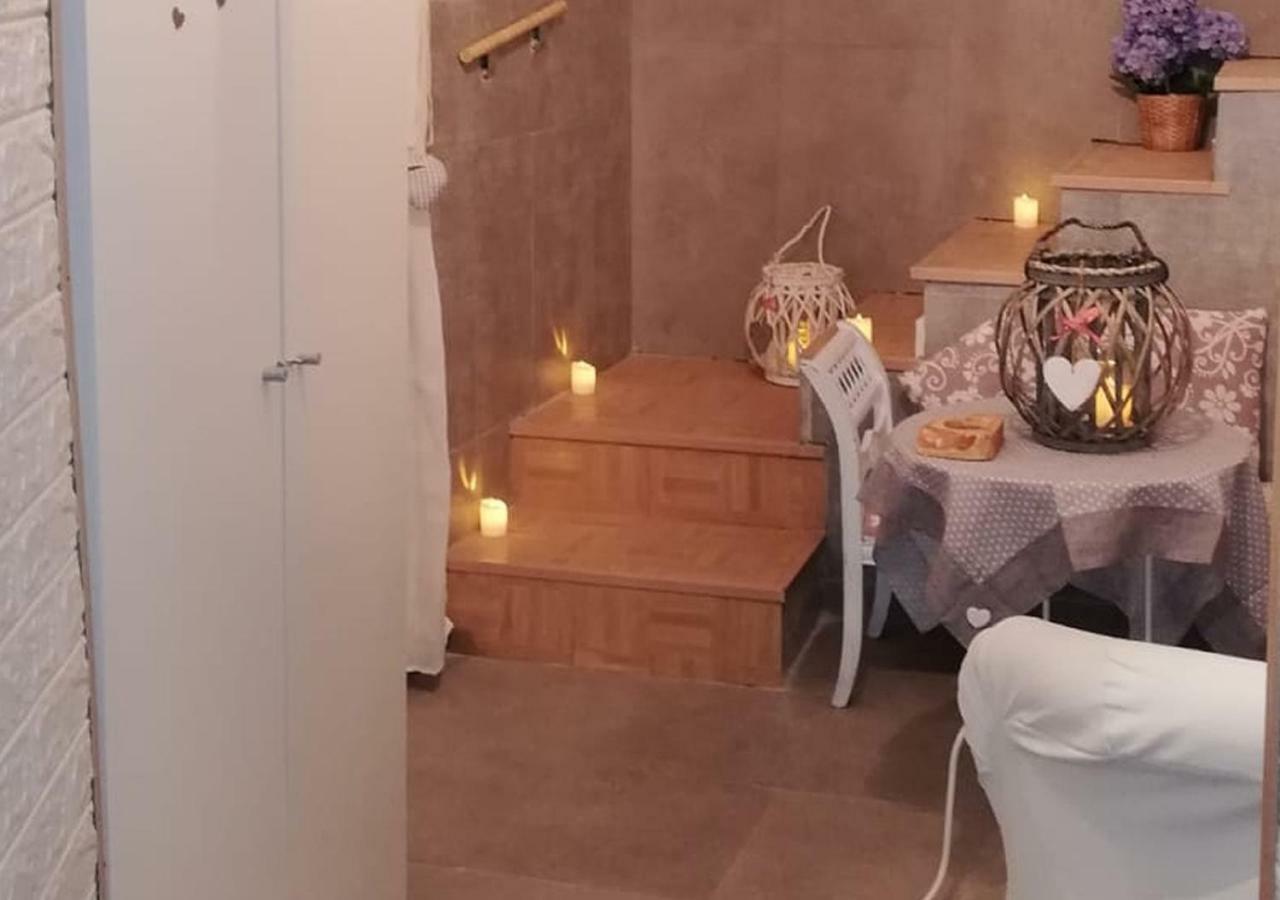 Addu' Ninucc' Hotell Neapel Exteriör bild