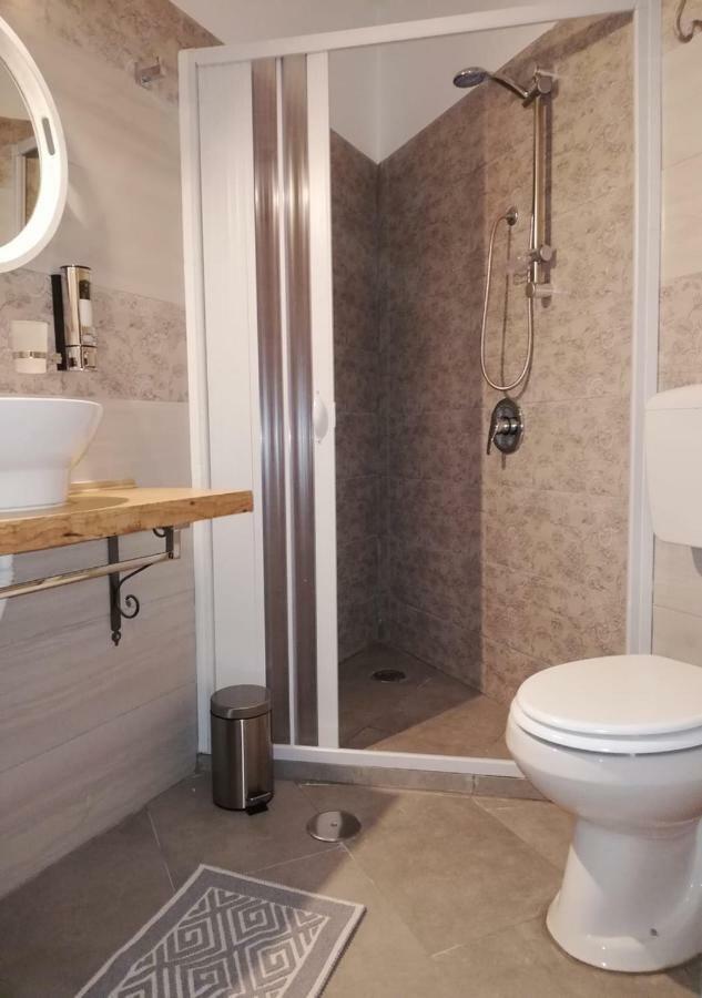 Addu' Ninucc' Hotell Neapel Exteriör bild